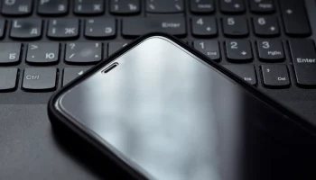 WhatsApp* запретит делать скриншот фотографии профиля