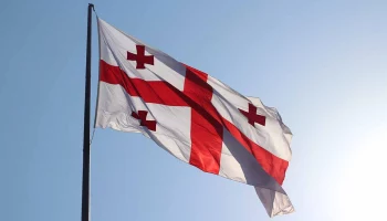 Парламент Грузии принял законопроект об иноагентах, который вызвал волну протестов