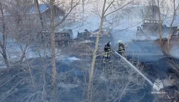 Крупный пожар в Красноярске полностью потушили