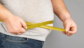 300 килограммов: психотерапевт Вилков объяснил, что заставляет людей набирать нездоровый вес