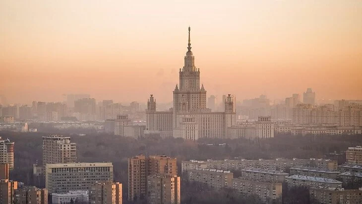 Онлайн-квиз к 270-летию со дня основания МГУ появился на портале "Узнай Москву"