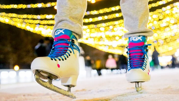 Бесплатные уроки танцев на льду начнутся в Парке Горького с 19 января