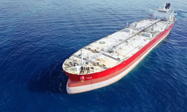 У берегов Пхукета образовалось мазутное пятно после крушения танкера У берегов Пхукета образовалось мазутное пятно после крушения танкера