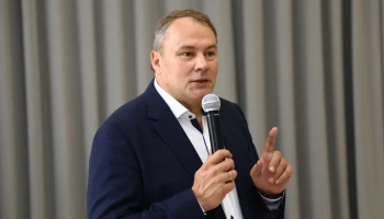 &laquo;Важно помнить имена героев&raquo;: Петр Толстой поддержал благоустройство сквера Авдеева в Люблино