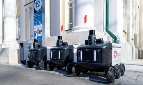 Роботы-доставщики станут реальным подспорьем для персонала московских больниц Роботы-доставщики станут реальным подспорьем для персонала московских больниц