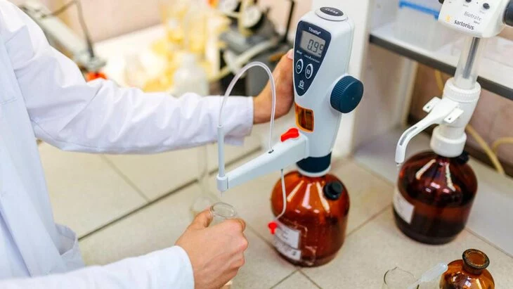 Более двух миллионов анализов качества воды провели в Москве с начала года Более двух миллионов анализов качества воды провели в Москве с начала года