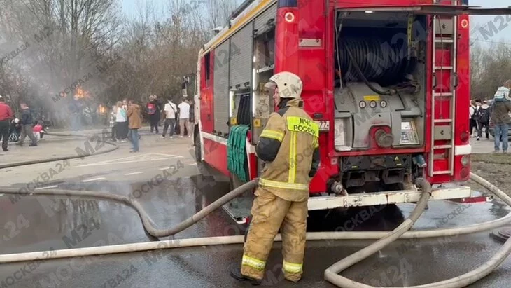 Пожар в частном доме на юго-западе Москвы локализовали Пожар в частном доме на юго-западе Москвы локализовали