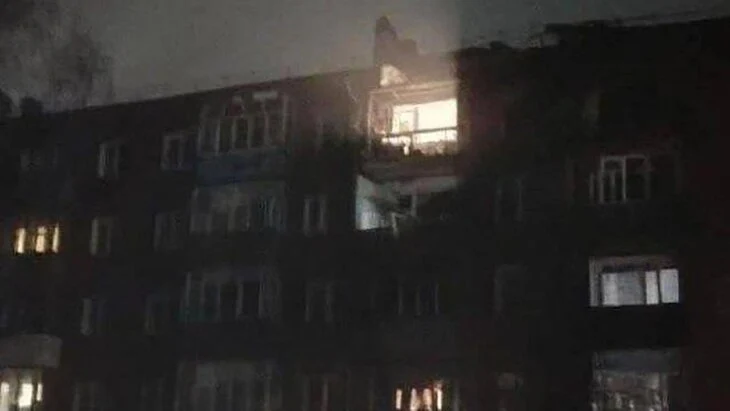 Режим ЧС объявлен в Котовске после атаки БПЛА на жилые дома Режим ЧС объявлен в Котовске после атаки БПЛА на жилые дома