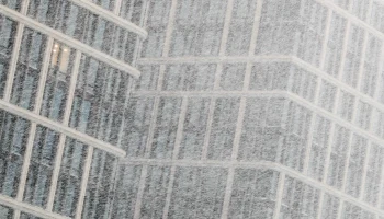 Рекордный за последние 56 лет снегопад прошел в Москве