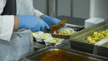 "Известия": власти РФ прорабатывают введение маркировки готовой еды