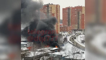 На складе автозапчастей в Мытищах ликвидировали открытое горение