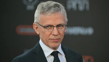 Тренер СКА Ларионов пропустил матч с &laquo;Шанхаем&raquo; по состоянию здоровья