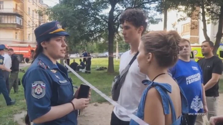 Пожар потушен в доме в Балашихе Пожар потушен в доме в Балашихе