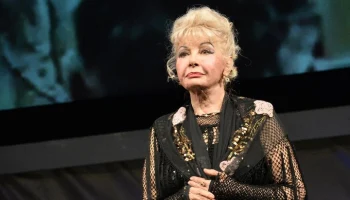 Прощание с актрисой Валентиной Шарыкиной пройдет в Театре сатиры