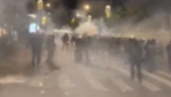 Афинская полиция применила слезоточивый газ и светошумовые гранаты против анархистов