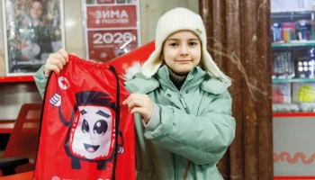 Юным москвичам раздадут в метро подарки к Новому году