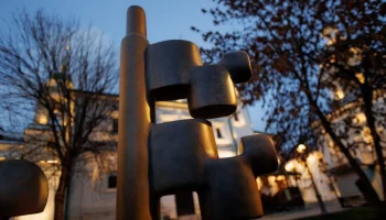 Ключ тайны Английского двора: молодая художница разместила арт-объект в &laquo;Зарядье&raquo;