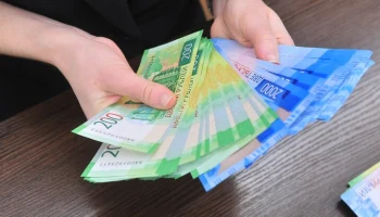 ЦБ объяснил рост спроса на наличные в марте и апреле