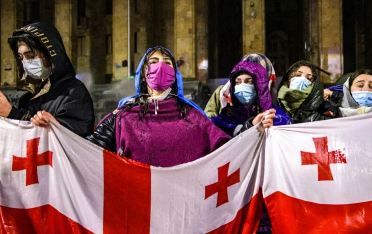 Попытка повторить Майдан: к чему приведут массовые беспорядки в Тбилиси Попытка повторить Майдан: к чему приведут массовые беспорядки в Тбилиси