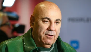 Пригожин возмутился критикой в адрес Долиной от других артистов