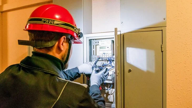 Около 200 тысяч электросчетчиков заменят в столичных домах до конца 2026 года Около 200 тысяч электросчетчиков заменят в столичных домах до конца 2026 года