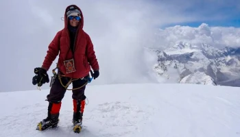 Спасение альпинистки Наговициной в горах Киргизии займет не менее 2&ndash;3 дней