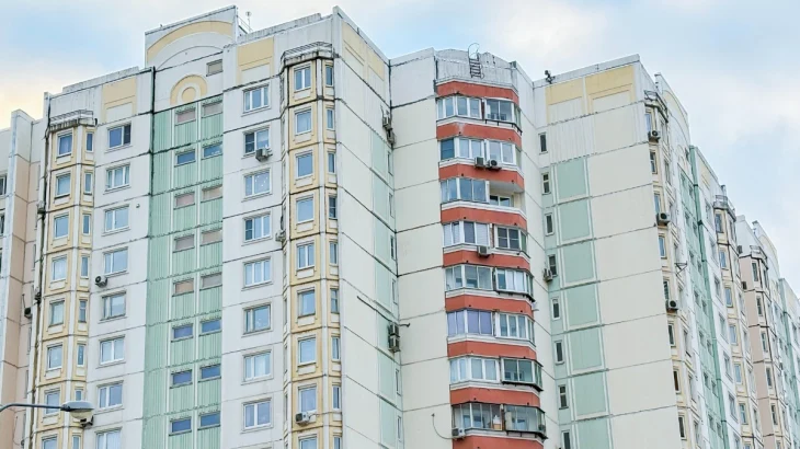 В жилом доме в районе Хорошевский произвели замену всего лифтового оборудования