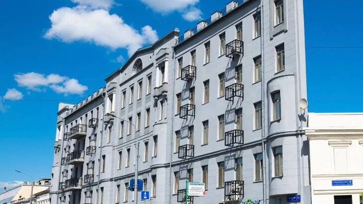 "Плоский дом" на Таганской улице получит архитектурно-художественную подсветку