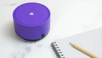 Россияне пожаловались на массовый сбой в работе умных колонок &laquo;Алиса&raquo;