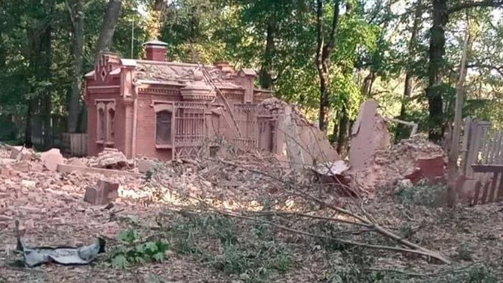 ВСУ обстреляли усадьбу князей Барятинских в Курской области ВСУ обстреляли усадьбу князей Барятинских в Курской области