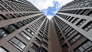 Экономист Бархота оценил планы по строительству жилья по КРТ в Нагорном районе