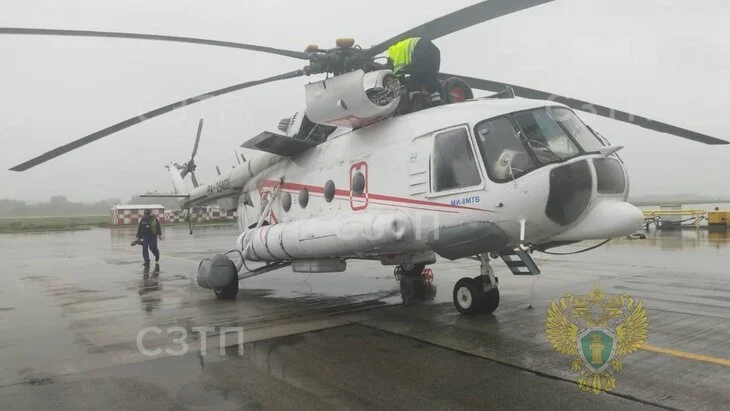 В Калининграде начали проверку после жесткой посадки вертолета Ми-8 В Калининграде начали проверку после жесткой посадки вертолета Ми-8