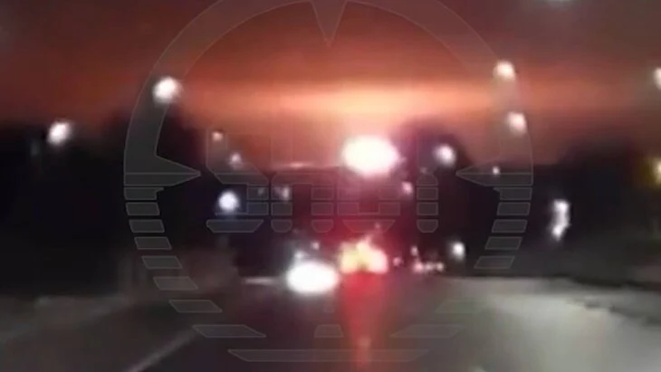 Delfi: перед падением самолета DHL пилоты спросили, нужно ли им включить систему посадки Delfi: перед падением самолета DHL пилоты спросили, нужно ли им включить систему посадки