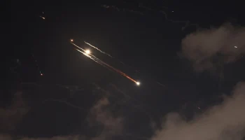 Израиль возобновил атаки по военным объектам Ирана