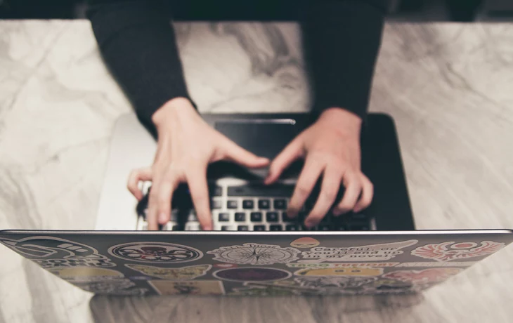 Владельцы кошельков QIWI-банка могут обратиться в АСВ с заявлением на выплаты Владельцы кошельков QIWI-банка могут обратиться в АСВ с заявлением на выплаты