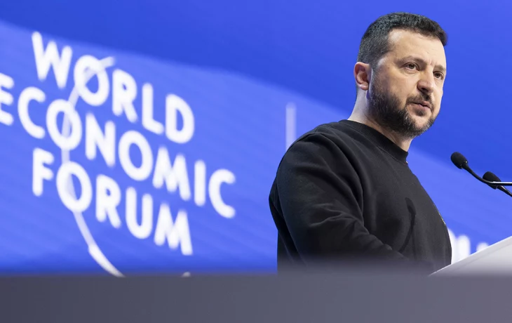 Зеленский признал, что не все хотят ехать на саммит по Украине из-за России Зеленский признал, что не все хотят ехать на саммит по Украине из-за России