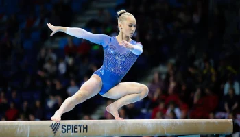 Россиянка Мельникова взяла золото чемпионата мира в опорном прыжке