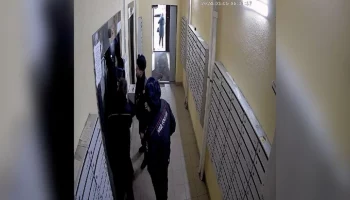 Трое взрослых и ребенок пострадали при падении лифта в Петербурге