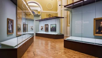 Глава Русского музея рассказала о подготовке картин к выставке на ВДНХ