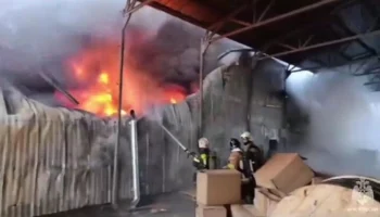 Площадь пожара в Ростове-на-Дону выросла до 1,8 тыс кв м