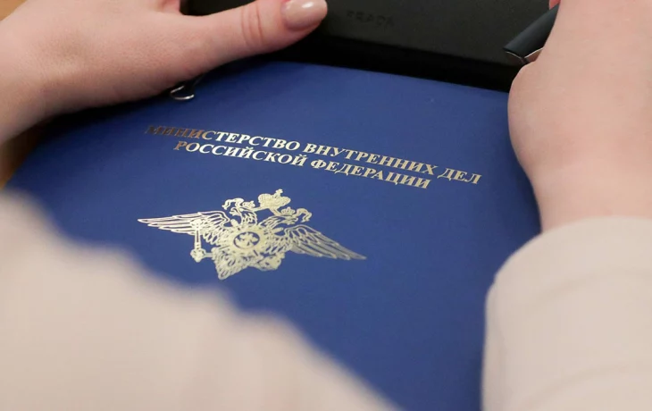 В Госдуме предложили выдавать квартиры сотрудникам МВД, вышедшим на пенсию В Госдуме предложили выдавать квартиры сотрудникам МВД, вышедшим на пенсию