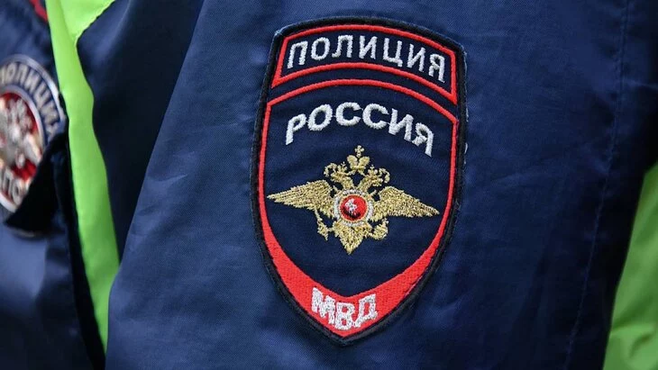 В Бурятии девушка родила ребенка и выбросила его в выгребную яму В Бурятии девушка родила ребенка и выбросила его в выгребную яму