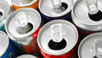 Дума приняла в II чтении закон о запрете продажи энергетиков несовершеннолетним