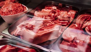Экономист Суетин: свинина подорожает на 5&ndash;10% до конца 2025 года
