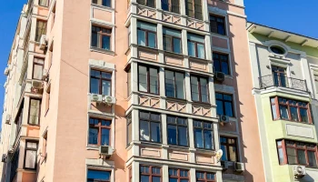 В жилом доме&nbsp;в районе Хамовники произвели замену всего лифтового оборудования