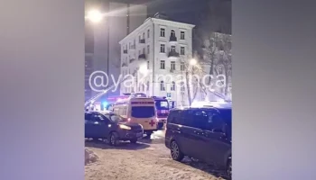 Пожар произошел в жилом доме в центре Москвы