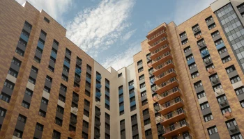 Владимир Ефимов: 100 домов расселили по программе реновации в ЮЗАО