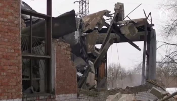 Один из пострадавших при обрушении в Оренбургской области остается под завалами