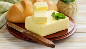 Цены на ряд популярных продуктов в России снизились перед Новым годом