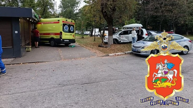 Полиция начала проверку после ДТП с участием машины скорой помощи в Королеве Полиция начала проверку после ДТП с участием машины скорой помощи в Королеве